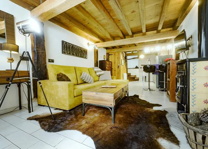 El Naturalista - Sitios De Aravalle * Casas del Abad