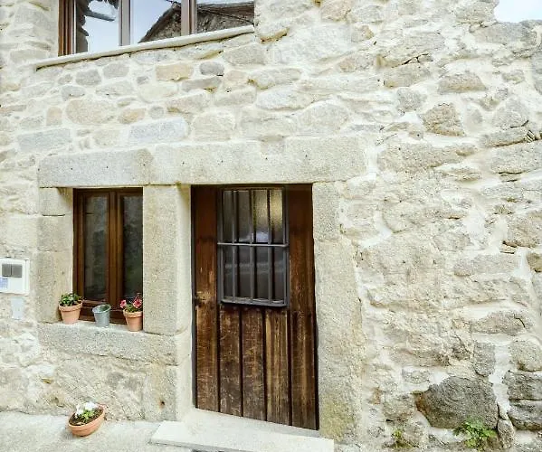 El Naturalista - Sitios De Aravalle * Casas del Abad